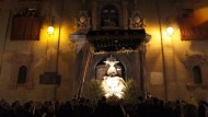 La “Magna Mariana” comenzará a las 5 de la tarde y la Virgen de las Angustias esperará en la acera de la Carrera sobre su paso