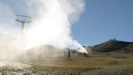 Sierra Nevada prueba ya el sistema de nieve con 3 nuevos “cañones” de última generación