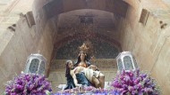 La Alhambra se queda este año sin ‘petalá’ en la Puerta de la Justicia
