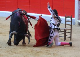 Apoteosis de El Fandi en una gran tarde de toros