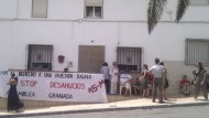 El 15M evita el desahucio de una familia en Padul El 15M evita el desahucio de una familia en Padul