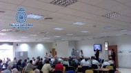 La Policía Nacional imparte charlas con consejos preventivos de seguridad a mayores La Policía Nacional imparte charlas con consejos preventivos de seguridad a mayores