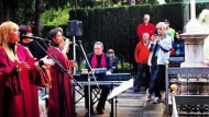 Un concierto de góspel rinde homenaje a los difuntos en el cementerio de Granada Un concierto de góspel rinde homenaje a los difuntos en el cementerio de Granada