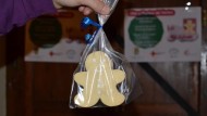 Jóvenes de Pinos Puente ponen en marcha la campaña “La Galleta Solidaria” Jóvenes de Pinos Puente ponen en marcha la campaña “La Galleta Solidaria”