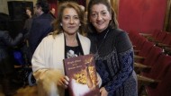 Encarna Ximénez recogió las tapas del Pregón Oficial de la Semana Santa de 2013 Encarna Ximénez recogió las tapas del Pregón Oficial de la Semana Santa de 2013