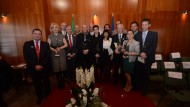 Armilla entrega las distinciones con motivo del Día de Andalucía que reconocen los valores profesionales y humanos a colectivos y vecinos