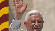 El semanario de Fiesta de las diócesis de Granada y Guadix da el salto a las nuevas tecnologías y dedica su primer número digital a Benedicto XVI El semanario de Fiesta de las diócesis de Granada y Guadix da el salto a las nuevas tecnologías y dedica su primer número digital a Benedicto XVI