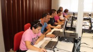 Los centros Guadalinfo diseñan un programa especial con actividades para las nuevas generaciones de la era digital Los centros Guadalinfo diseñan un programa especial con actividades para las nuevas generaciones de la era digital