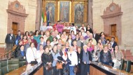 Alumnado y profesores del Centro de Adultos de Pinos Puente visitan el Parlamento de Andalucía