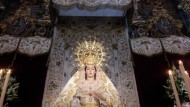 Resumen gráfico del besamanos extraordinario a María Santísima de la Aurora Coronada Resumen gráfico del besamanos extraordinario a María Santísima de la Aurora Coronada