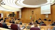 Diputación aprueba instar a la Junta a que abone la deuda pendiente en Servicios Sociales Diputación aprueba instar a la Junta a que abone la deuda pendiente en Servicios Sociales