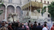 Granada bajo palio para abrir un día histórico en la ciudad