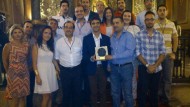 La Aurora rindió homenaje a Vicente Gomariz en la clausura del curso cofrade La Aurora rindió homenaje a Vicente Gomariz en la clausura del curso cofrade