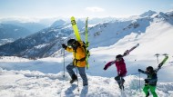 Sierra Nevada acoge una competición entre familias y amigos con pruebas de alpino y freestyle