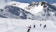 Sierra Nevada abre su temporada de primavera con 45 kilómetros esquiables