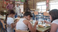 45 niños y niñas de Armilla asisten al comedor escolar en verano