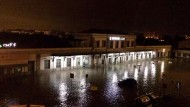 Una fuerte tormenta causa cortes de luz e inundaciones en Granada