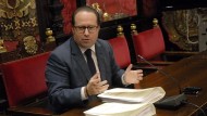 El pleno de Granada aprueba la ordenanza fiscal con la abstención de la oposición